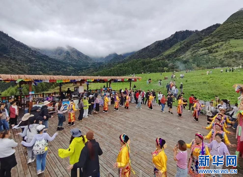 “文化游”点燃雅安旅游市场 国庆假期门票收入同比上升超200%